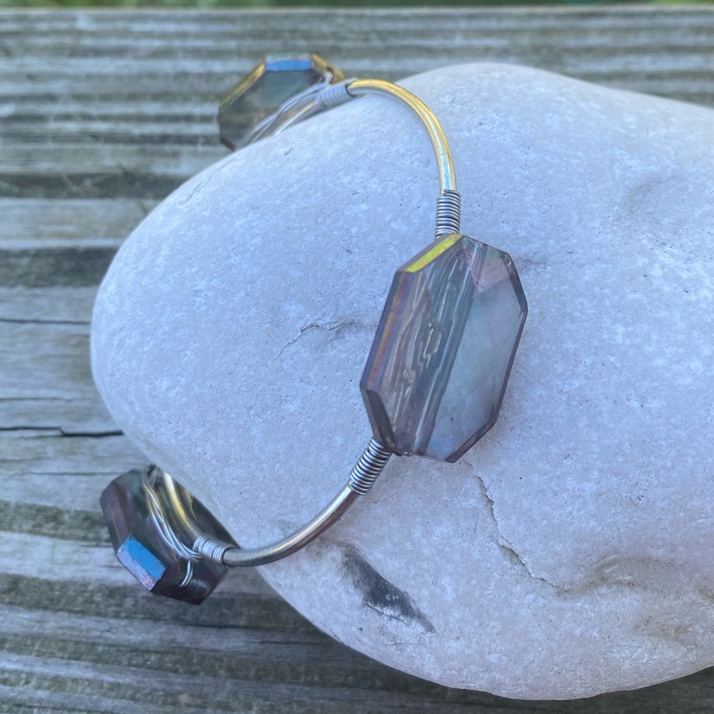 Peacock flash bead bangle bracelet silver tone